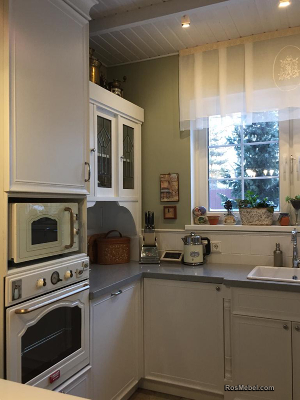 Кухня белая прованс МДФ с раскладкой из МДФ с эмалью матовой